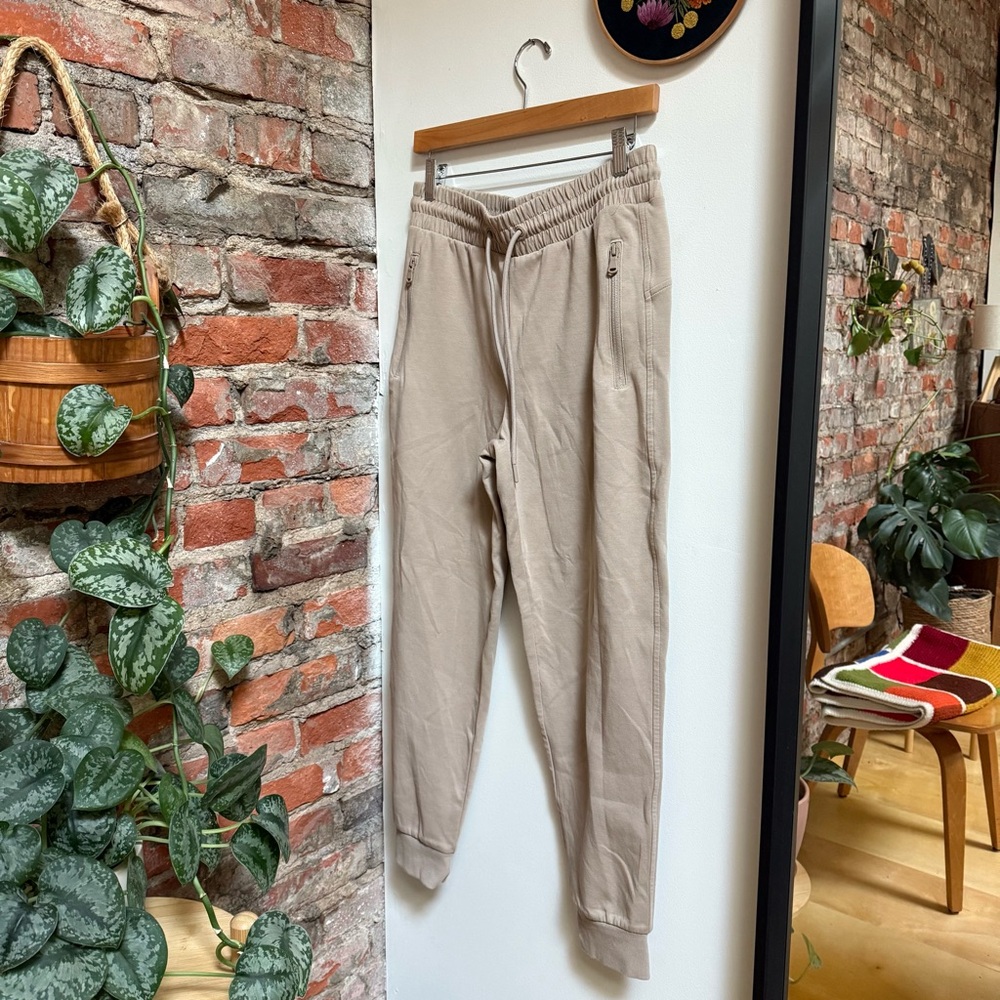 Old Navy | High Rise Jogger | M